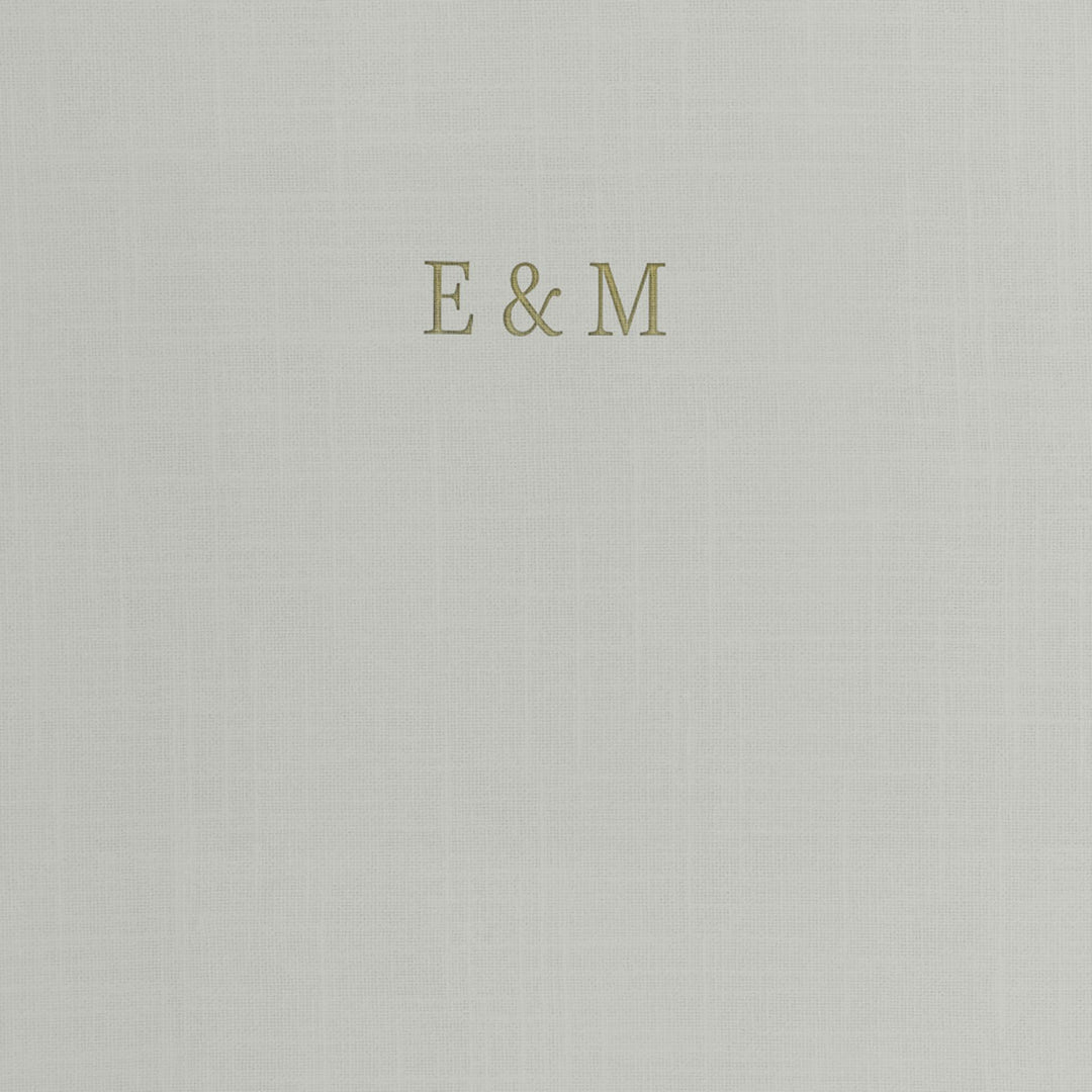 Our wedding binders are the perfect wedding planning tool, shown in a bold monogram design